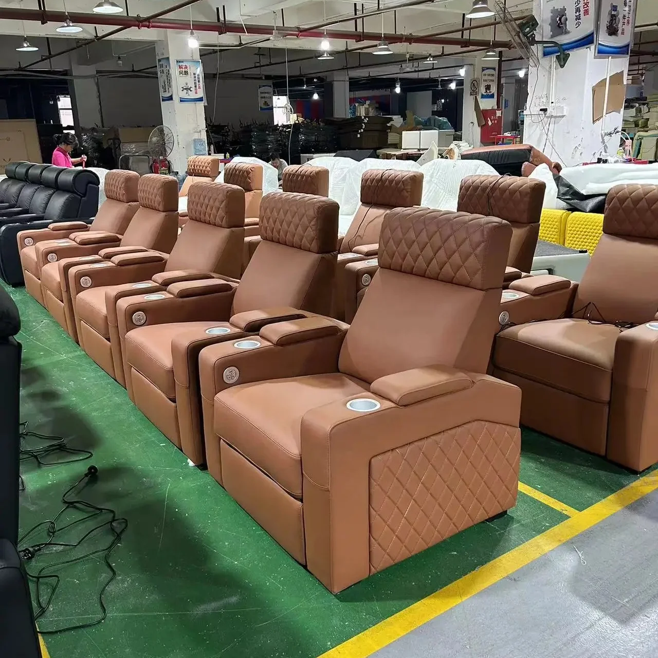 Home Cinema Recliner Chairs - -yeni Tasarım Ev Sineması Oturma Gerçek